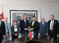 Hüseyin Baş’tan Atatürkçü Düşünce Derneğine Ziyaret